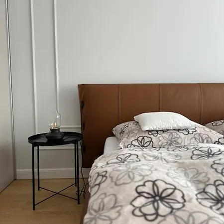 Klingerka Apartment, 25th Floor, With Free Parking * Pressburg